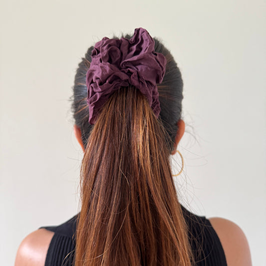 THE SAHELI SCRUNCHIE SOLID