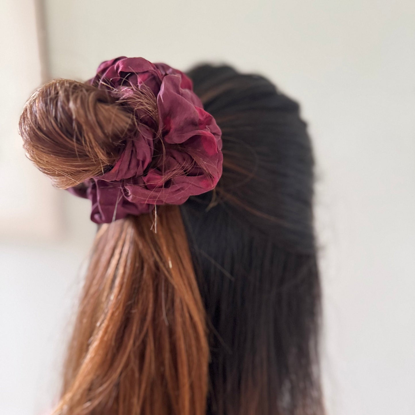 THE SAHELI SCRUNCHIE BANDHNI